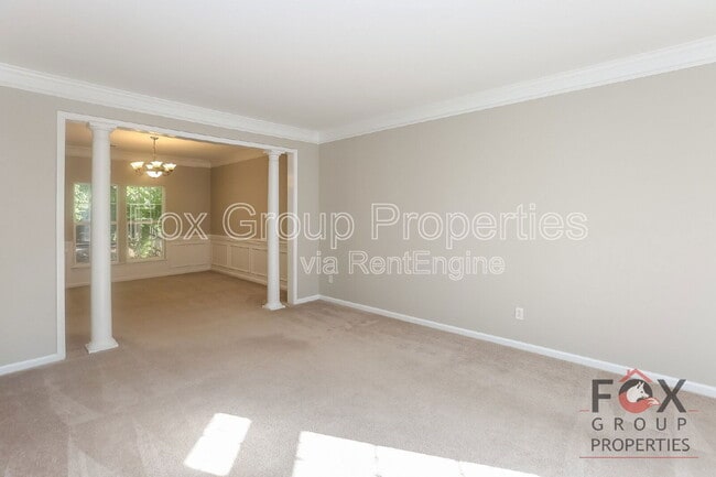 Foto del edificio - 148 Flowering Grove Ln