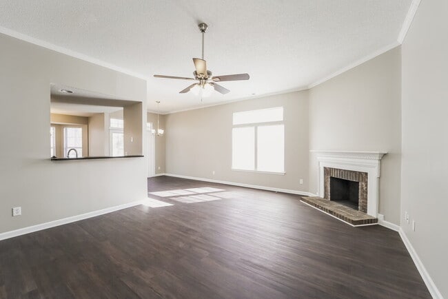 Building Photo - 11718 Long Forest Dr