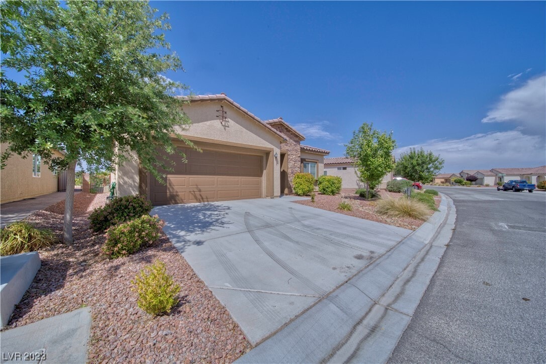 5271 Lilia Ave, Pahrump, NV 89061 House Rental in Pahrump, NV