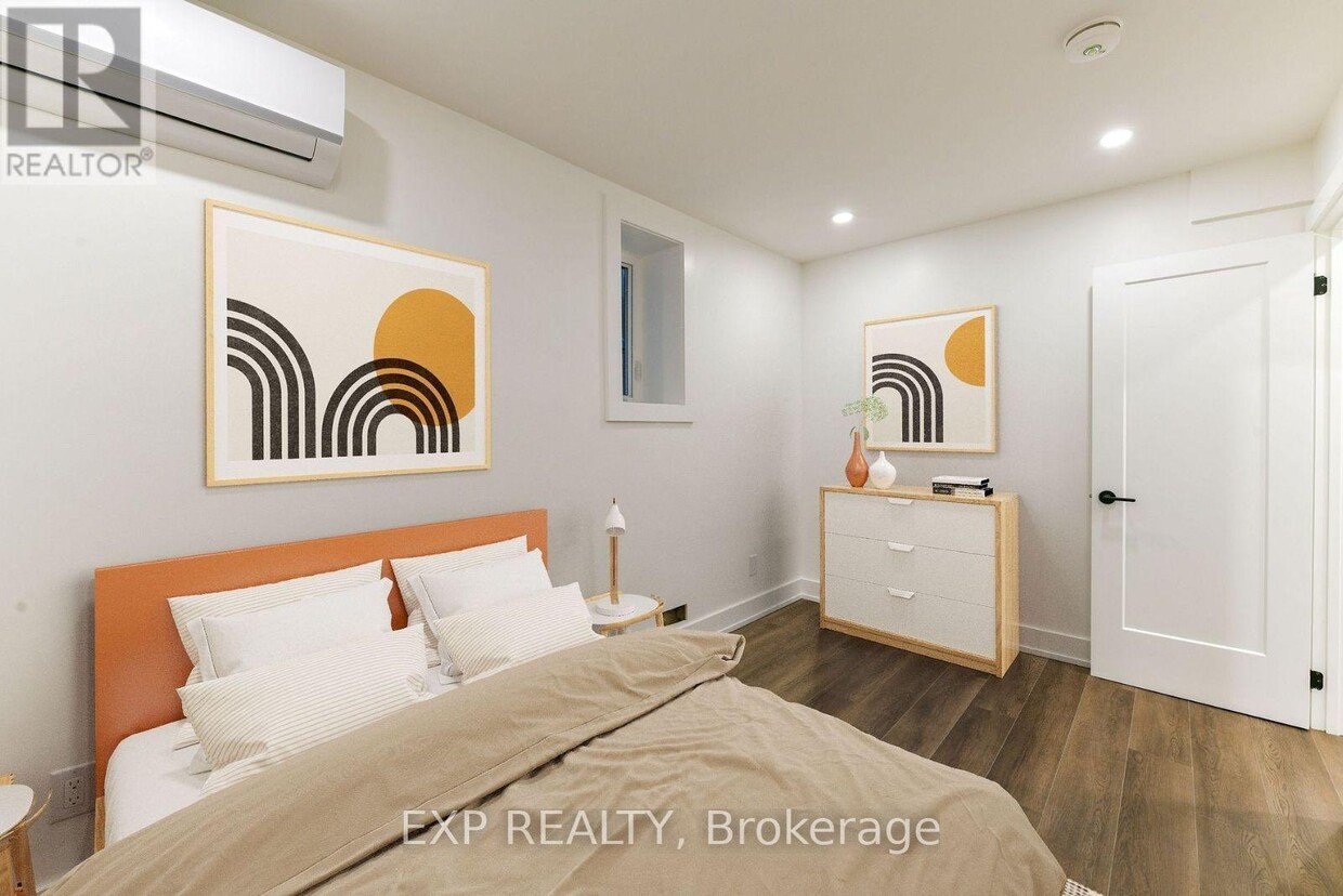 Photo principale - 1250 Davenport Rd