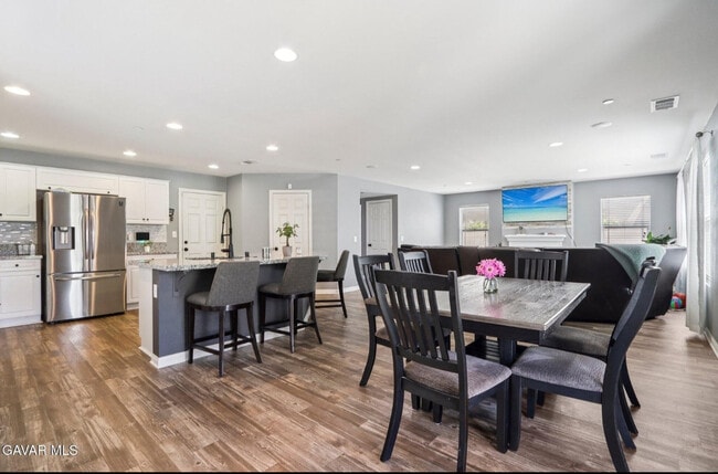 Building Photo - 37522 Citron Pl