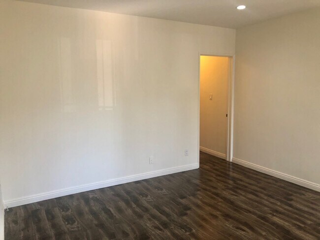 Foto del edificio - 3963 S Harvard Blvd