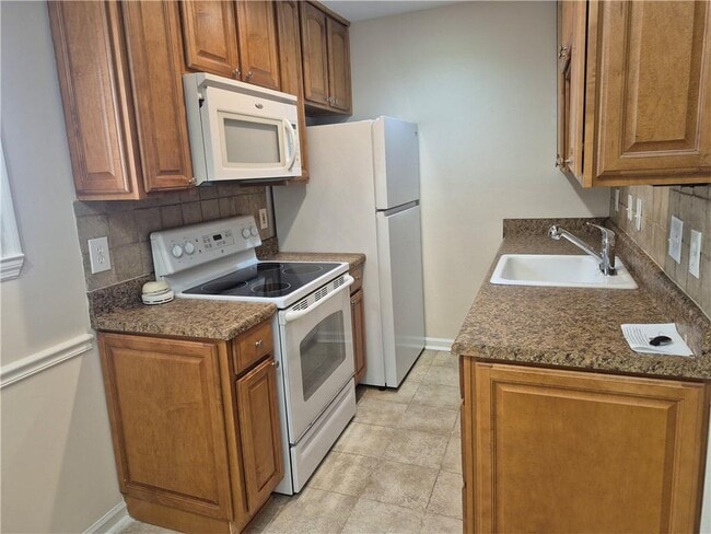 Building Photo - 49 Monet Ct NW