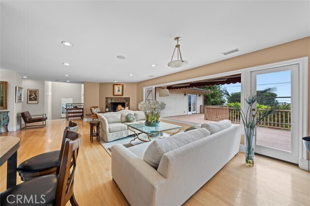Foto del edificio - 2129 Palos Verdes Dr W