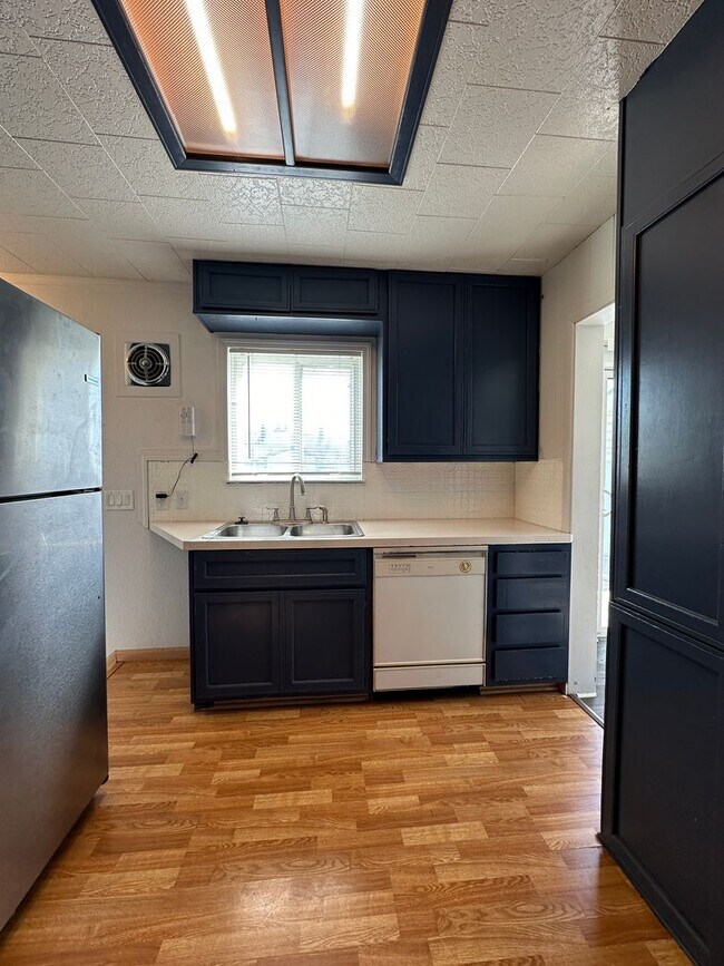 Building Photo - 1520mc