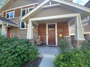 Building Photo - 1752 W 40th Ave