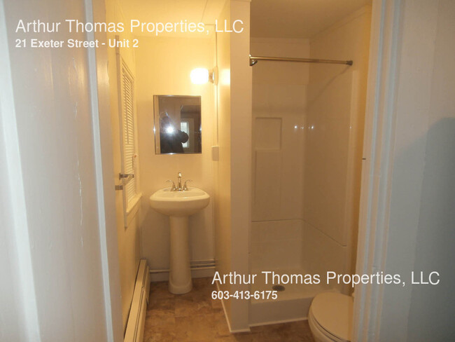 Building Photo - One Plus bedroom 21 Exeter Rd. Newmarket, NH