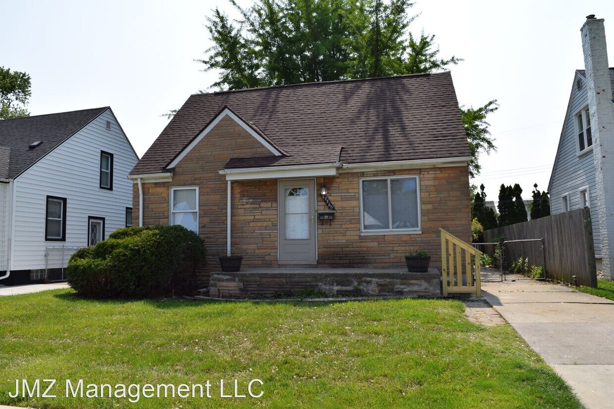 Primary Photo - 3 br, 1 bath House - 19560 Harman St