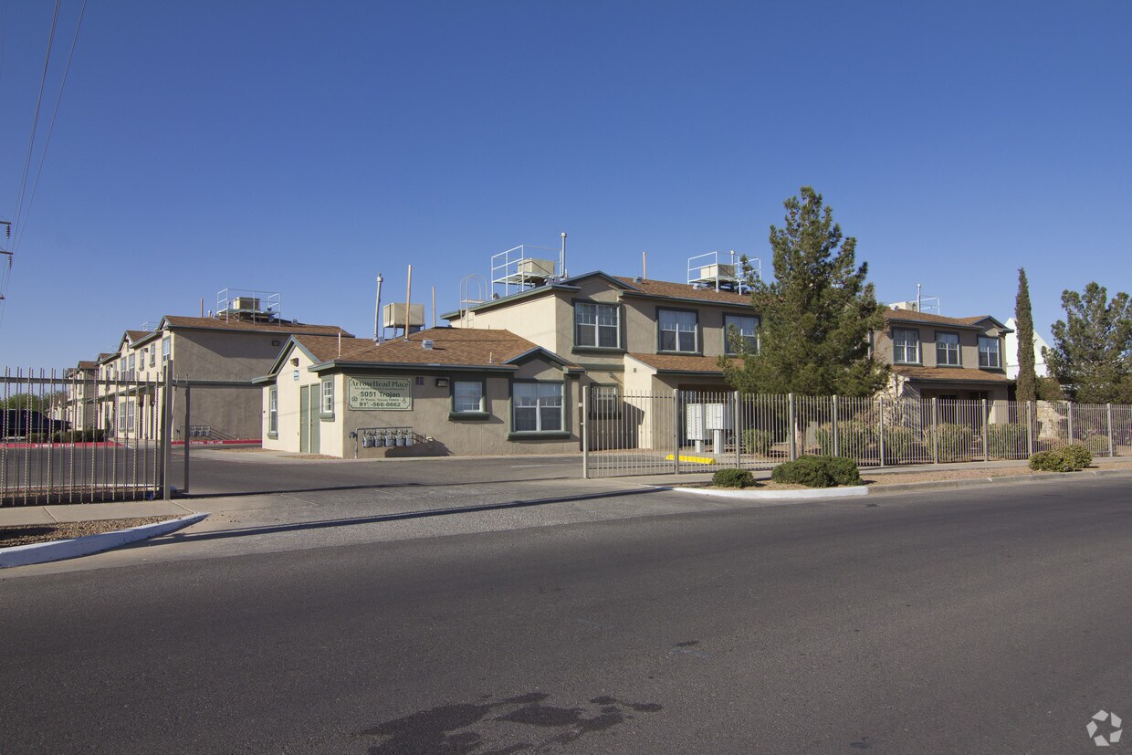 Foto principal - Arrowhead Place
