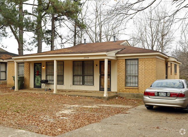 Building Photo - Elbert Duplexes