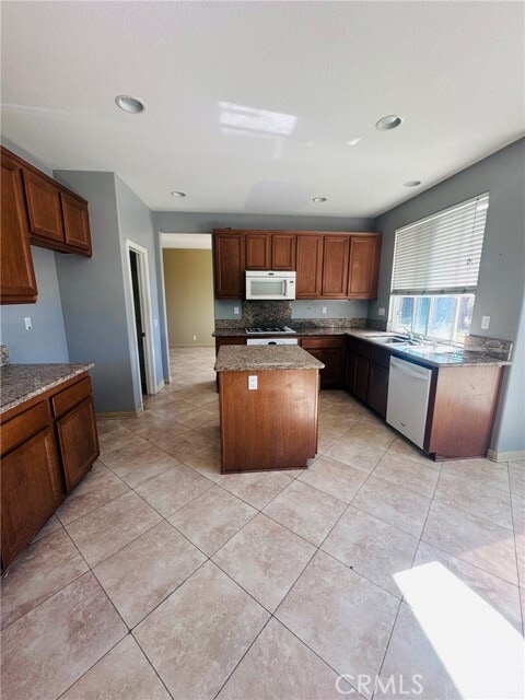 Foto del edificio - 28841 Tonya St