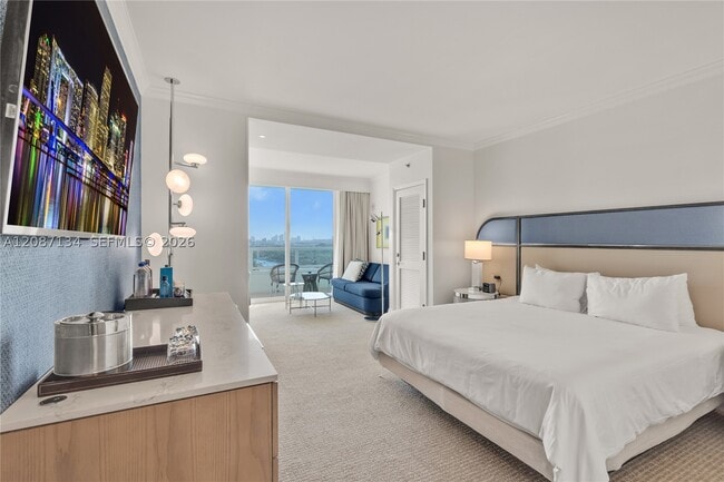 Foto del edificio - 4401 Collins Ave