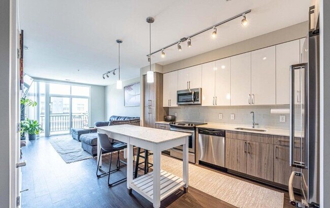 Foto del edificio - 145 Riverhaven Dr