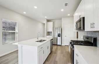 Building Photo - 1125 Bridgewalk Dr