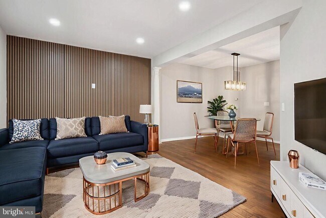 Foto del edificio - 4851 Ebb Tide Ct