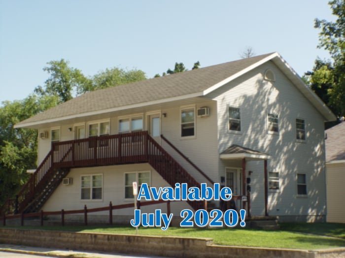 Primary Photo - 1600 College Ave