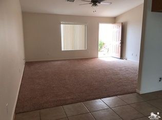 Building Photo - FOR LEASE