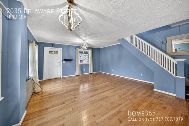 Foto del edificio - 2035 Delaware St