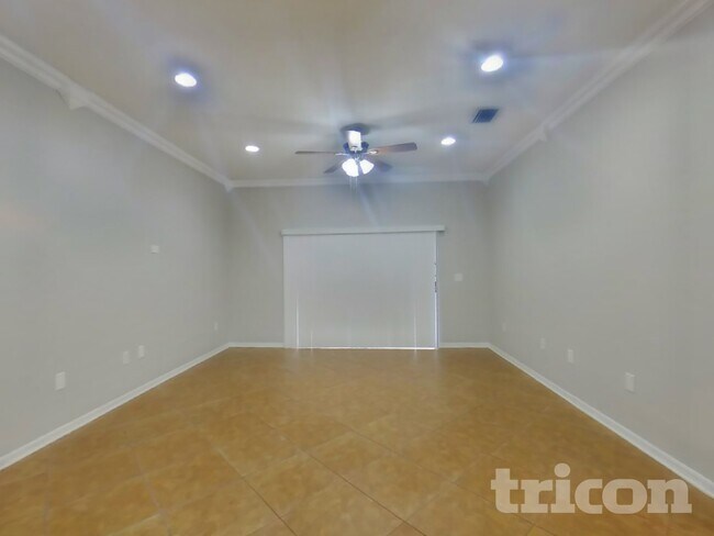 Foto del edificio - 6918 Monarch Park Dr