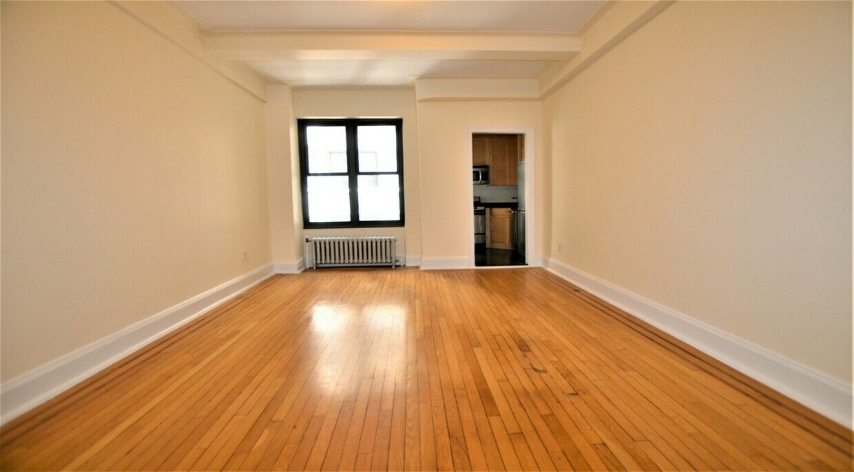 Primary Photo - 168 2nd Ave