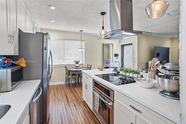 Foto del edificio - 19310 Christmas Rd