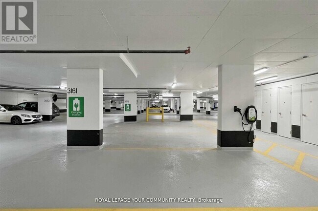 Building Photo - 85 McMahon Dr