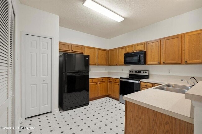 Building Photo - 3641 Kirkpatrick Cir