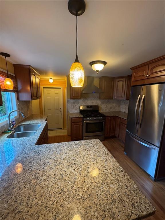 Building Photo - 20 Wild Berry Dr