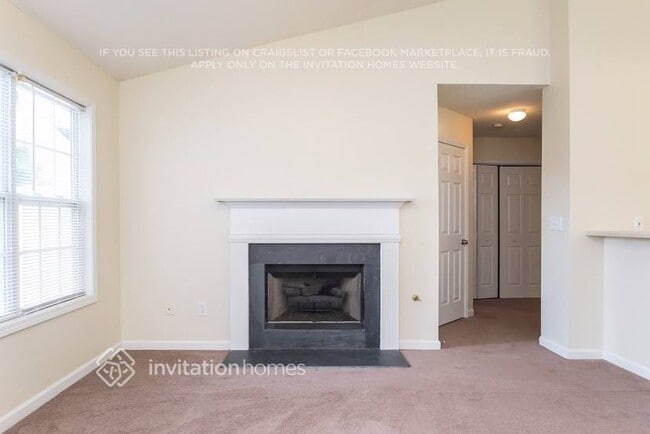 Building Photo - 122 Greystone Cir