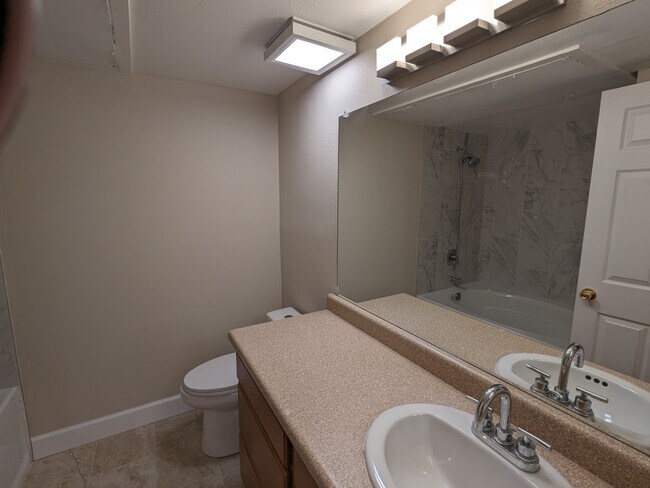 Building Photo - 1799 Morrison Ct