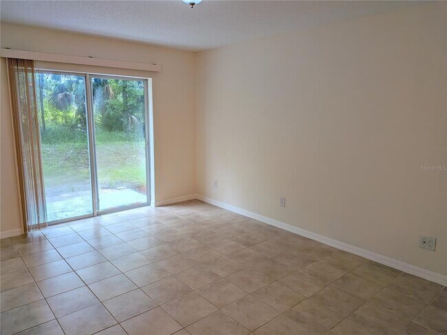 Foto del edificio - 4522 Winding River Way
