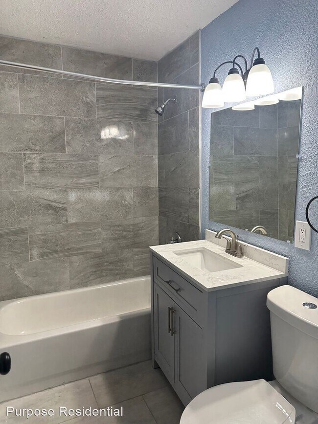 Foto del edificio - 3 br, 1 bath House - 4335 Mersington Avenue