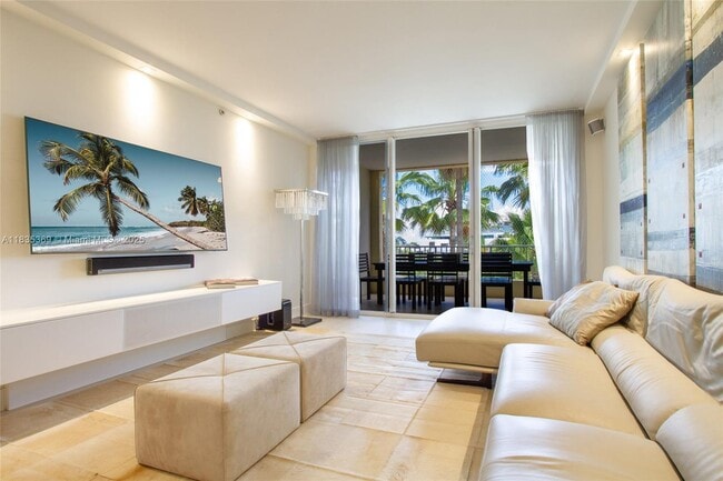 Foto del edificio - 701 Crandon Blvd