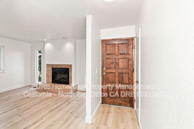 Foto del edificio - 5925 Montecito Blvd