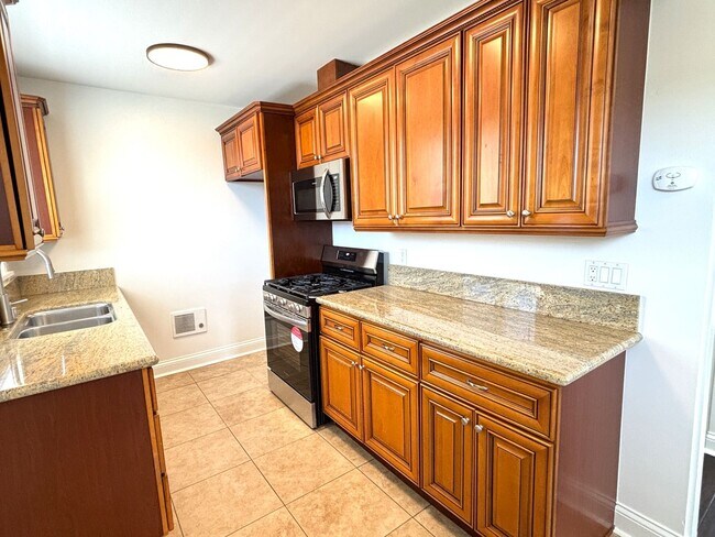 Foto del edificio - Adorable Beach-Close 2 Bedroom Bungalow in...