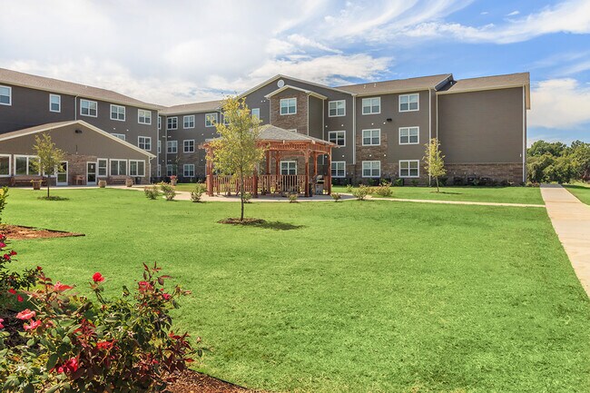 Foto del edificio - Hunter's Chase Senior Apartments (55+ Only)