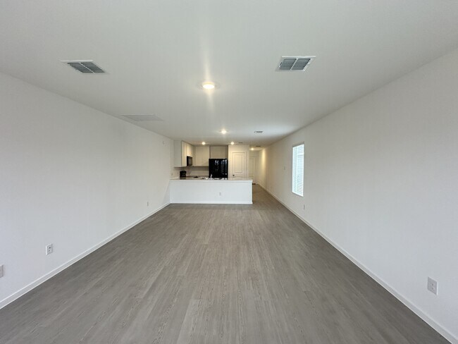 Foto del edificio - 237 Boxberry Wy