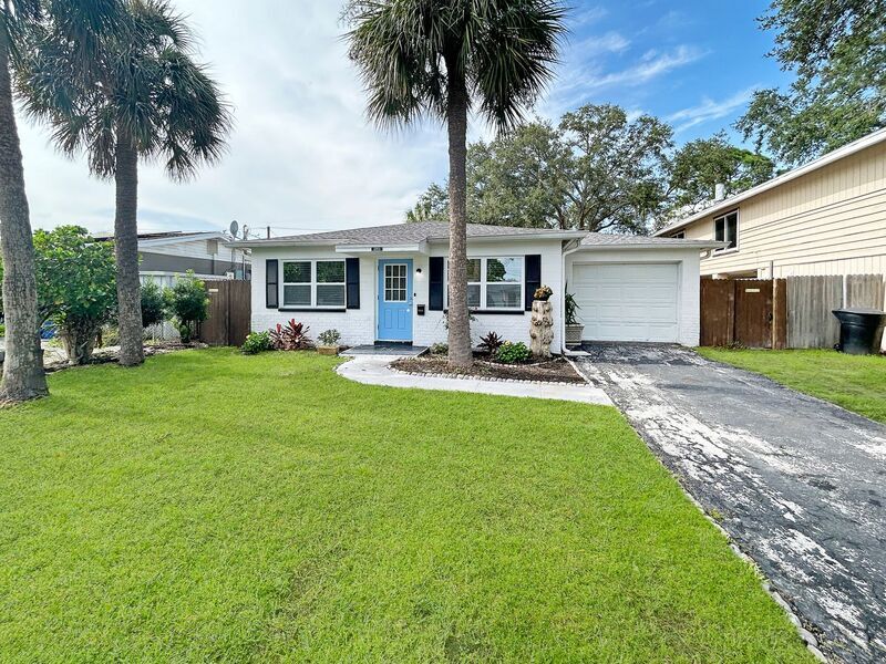 Foto principal - 1885 Shore Acres Blvd NE