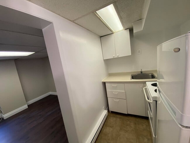 Photo de l'intérieur - 425 Elgin