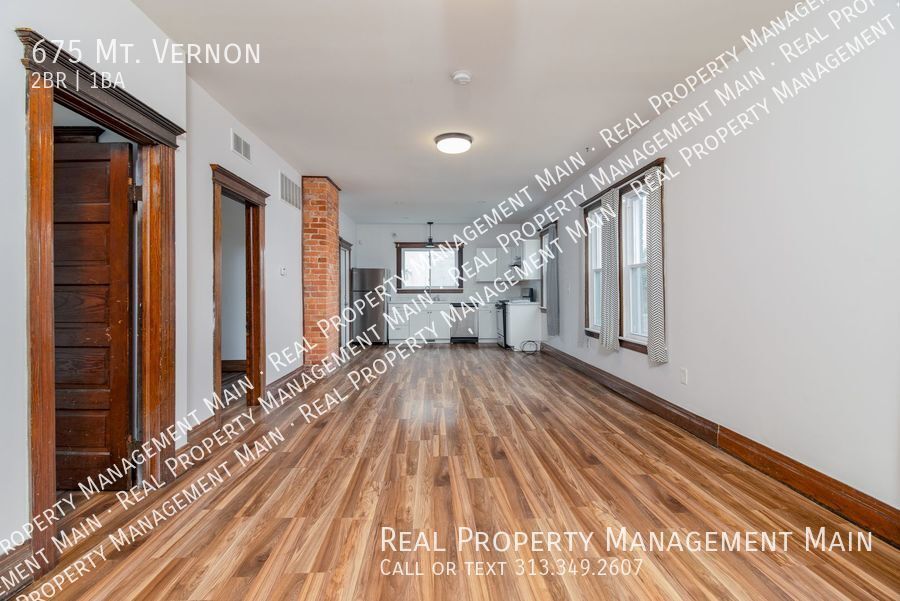 Primary Photo - Second Floor 2 Bed 1 Bath