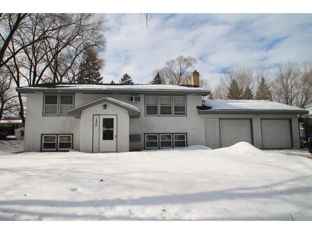 Primary Photo - 1335 7th Ln