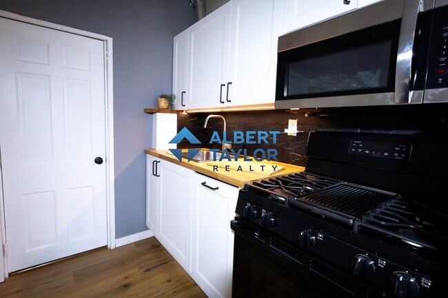 Foto del edificio - 241 Northampton St