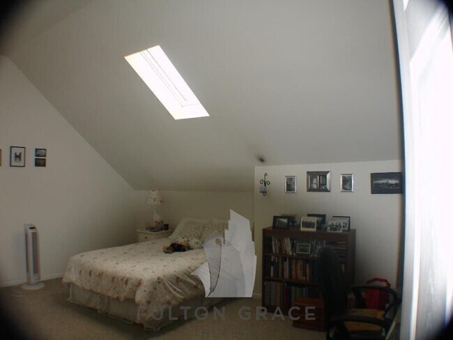 Foto del edificio - 1260 N Greenview Ave