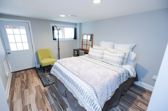 Foto del edificio - 924 15th St SE