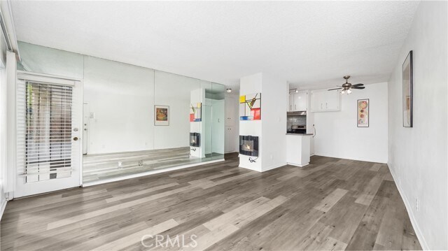 Foto del edificio - 4431 Don Ricardo Dr