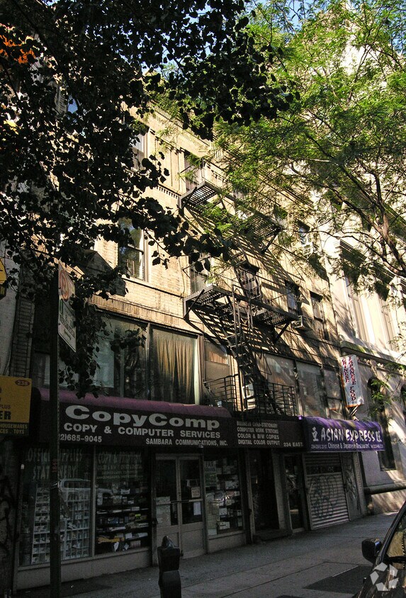 Foto del edificio - 234-236 E 23rd St