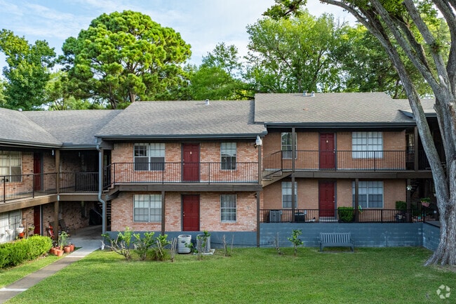 Building Photo - Claridge Apartments