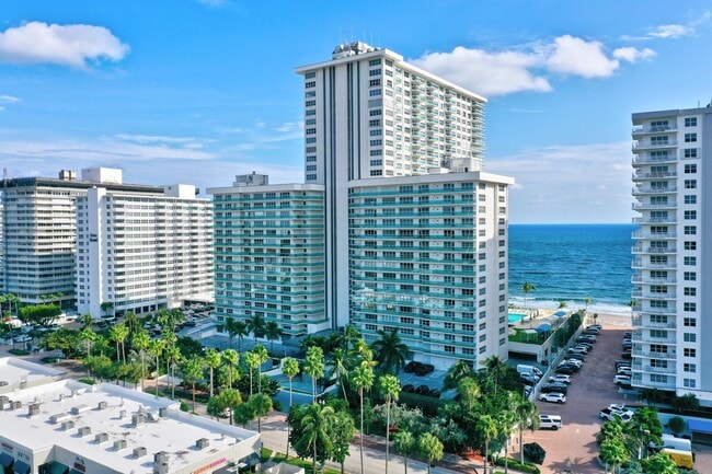Building Photo - 3900 Galt Ocean Dr