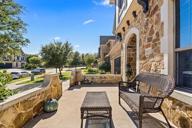 Building Photo - 1052 Chickasaw Dr