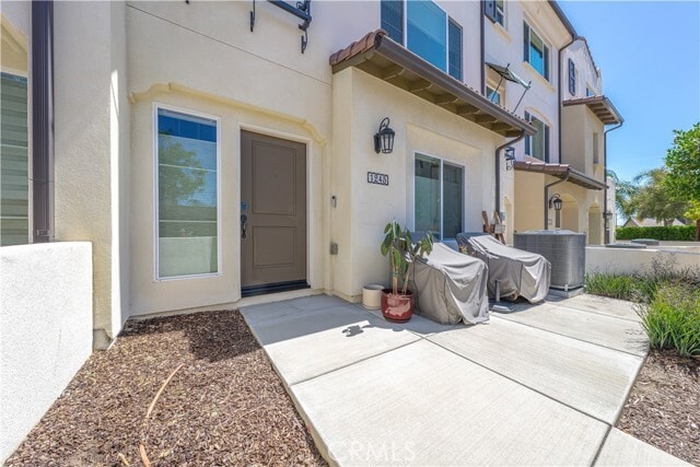Building Photo - 1245 Oliva Ct